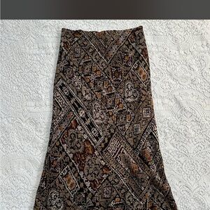 Karen Kane Black and Brown Patterned Maxi Skirt